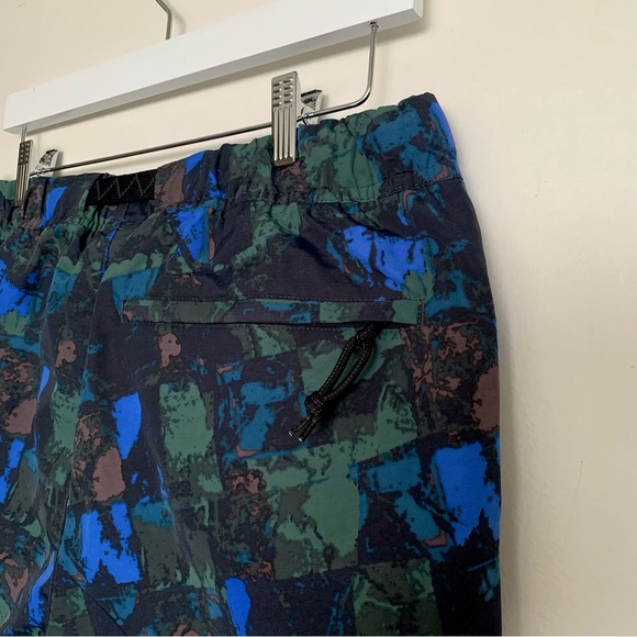 ❗️FLASH SALE❗️MEN'S Nike ACG TRAIL Camouflage Big Pocket Cargo Pants SIZE MEDIUM - Picture 11 of 13